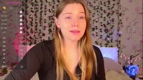 Chloe online show from January 10, 2025, 7:25 am