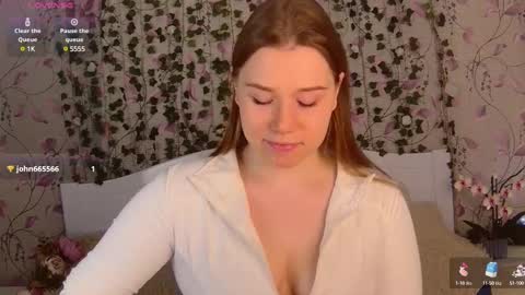 Chloe online show from February 17, 2025, 4:42 am