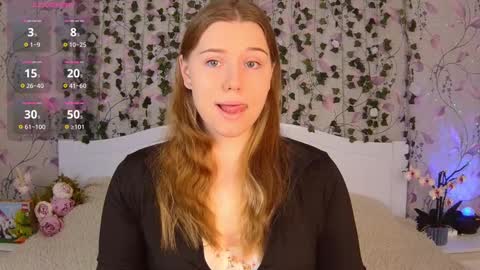 Chloe online show from February 28, 2025, 4:21 am