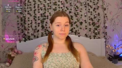 Chloe online show from March 6, 2025, 4:41 am