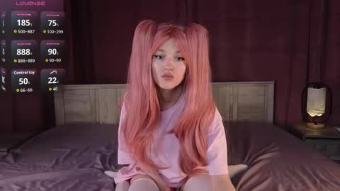 silly___woman online show from September 29, 2025, 2:00 pm