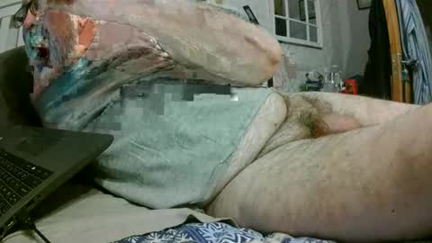 sillyoldman45221063 online show from May 15, 2026, 11:34 pm
