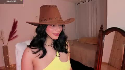 Snapshot of silvanna_moore chatting on July 18, 2026, 11:41 pm Silvanna online show from July 18, 2026, 11:41 pm