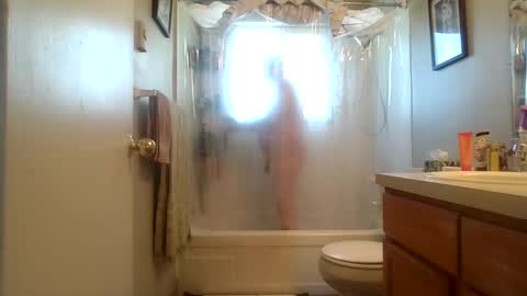 silverdragon70 online show from September 13, 2025, 9:58 pm