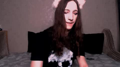 silvermuse online show from October 17, 2025, 10:56 pm