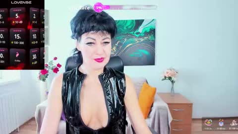 Silvia Wallec online show from October 26, 2025, 6:41 am