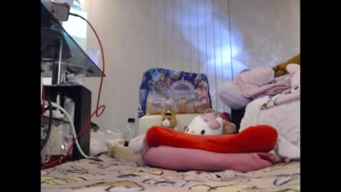 silviajpn online show from January 9, 2026, 2:42 pm