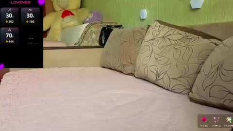 Snapshot of silviasexyy chatting on June 9, 2026, 9:54 am miss Anna online show from June 9, 2026, 9:54 am