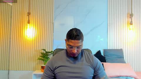 simeone_panda online show from January 28, 2025, 11:38 am