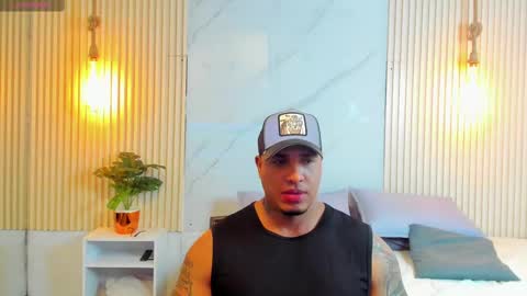 simeone_panda online show from March 1, 2025, 12:23 pm