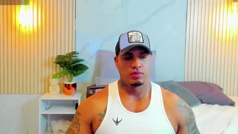 simeone_panda online show from March 12, 2025, 2:56 pm