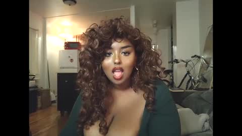 Snapshot of siminfox chatting on October 14, 2025, 2:12 am Simin Fox online show from October 14, 2025, 2:12 am