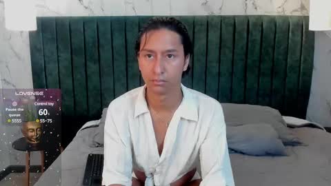 Snapshot of simon_durand chatting on March 3, 2025, 6:59 am simon_durand online show from March 3, 2025, 6:59 am