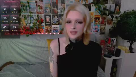 Simona online show from September 19, 2025, 7:25 pm