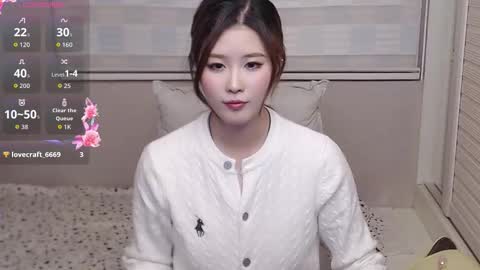 simonastephanie online show from November 24, 2025, 5:56 pm