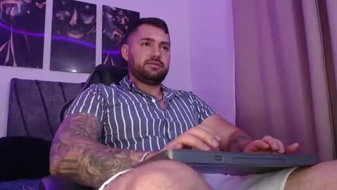 Simon online show from January 3, 2025, 9:57 pm