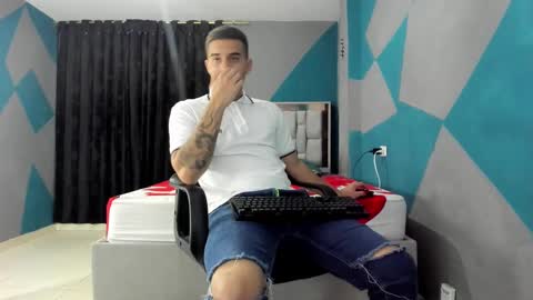 SIMON KELER online show from December 29, 2024, 6:45 am