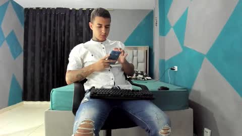 SIMON KELER online show from January 24, 2025, 10:19 pm