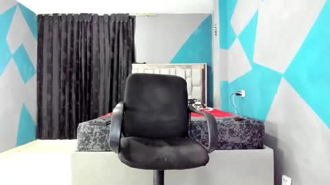 SIMON KELER online show from January 28, 2025, 3:57 am