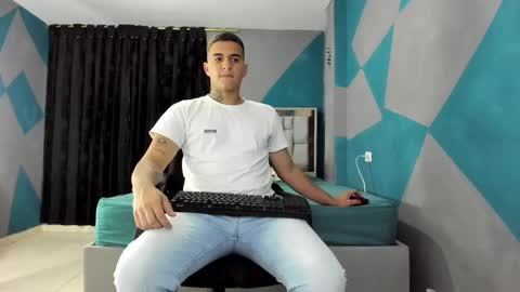 SIMON KELER online show from March 5, 2025, 1:10 am