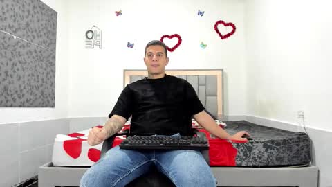 SIMON KELER online show from October 5, 2025, 11:08 am