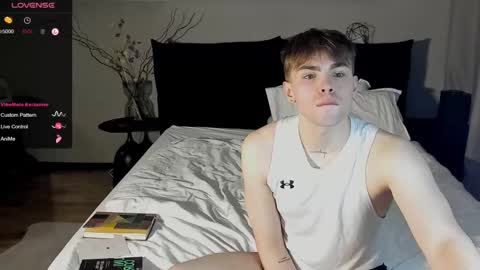 Simon online show from March 4, 2025, 9:00 pm