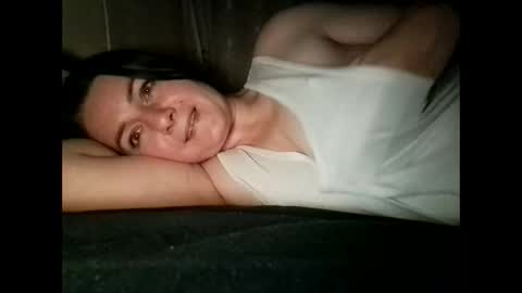 simpledi online show from September 8, 2025, 7:35 pm