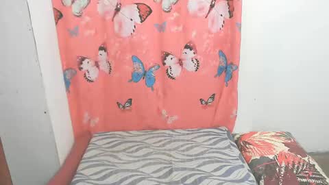 marisweet online show from February 11, 2025, 9:20 am