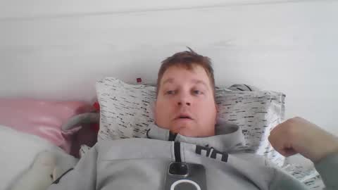 Simpleregularguy online show from April 30, 2026, 2:01 pm