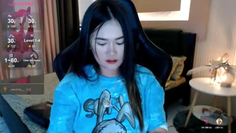 Adrianna Fowler online show from November 5, 2025, 1:49 am