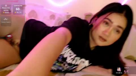 Snapshot of simplykhate chatting on June 25, 2026, 7:02 am Adrianna Fowler online show from June 25, 2026, 7:02 am