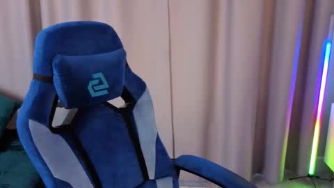 Zoe online show from March 4, 2026, 4:07 am