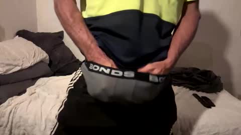 simsimeon online show from March 23, 2026, 1:48 pm