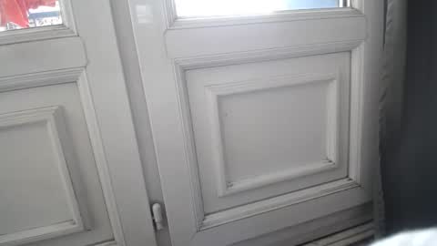 Sofi wed. - sat. 11am - 11 pm and Santi with Sofi sun.. - tue. 11 am - 5 pm  europe online show from February 12, 2025, 2:43 pm