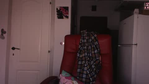 simyhvn online show from March 30, 2026, 4:02 am