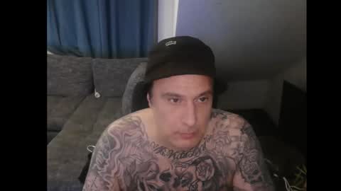 sinalco1975 online show from January 15, 2026, 2:38 am