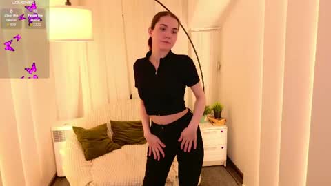 Snapshot of sindell_cryell chatting on June 22, 2026, 9:12 pm sindell_cryell online show from June 22, 2026, 9:12 pm