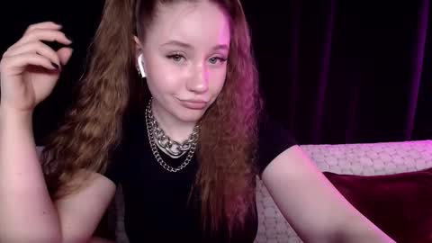 Sindi online show from February 19, 2025, 5:49 pm