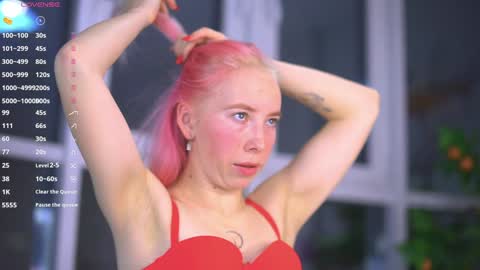   online show from November 25, 2025, 4:07 pm