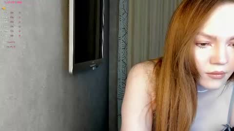 Snapshot of sinfulsmile_ chatting on June 21, 2026, 4:26 am Ivy online show from June 21, 2026, 4:26 am
