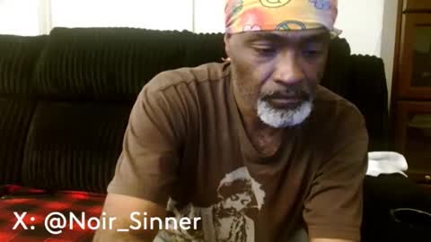 Snapshot of sinnernoir chatting on June 1, 2026, 4:25 am My Name Is..............................John online show from June 1, 2026, 4:25 am