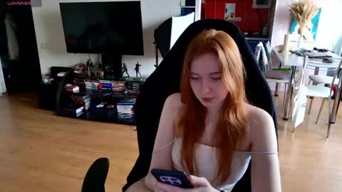 Alya and Mr. Sinner online show from June 5, 2026, 7:47 am