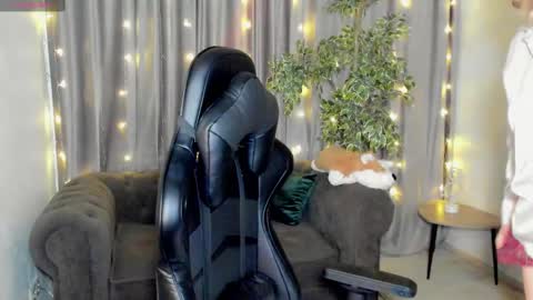 Sinty Noria online show from February 10, 2025, 1:03 am