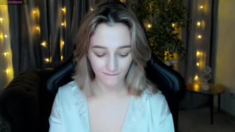 Sinty Noria online show from February 28, 2025, 4:54 am