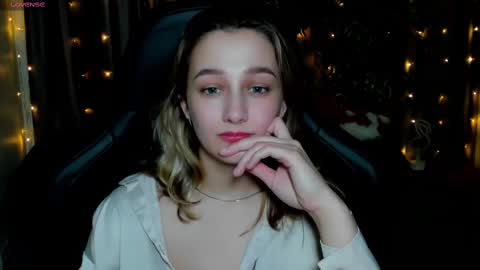 Sinty Noria online show from March 10, 2025, 7:10 am