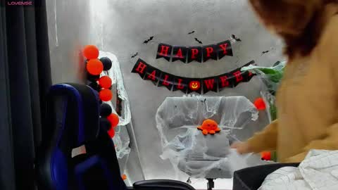 Sinty Noria online show from November 1, 2025, 1:07 am