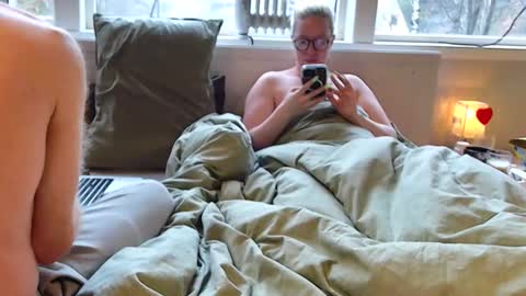 Sir Bacchus  Miss Essre online show from March 17, 2026, 9:01 am