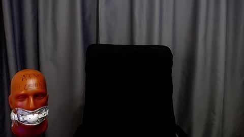 Sir Damien online show from November 2, 2025, 9:06 pm