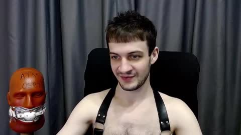 Snapshot of sir_damien chatting on March 13, 2026, 9:43 pm Sir Damien online show from March 13, 2026, 9:43 pm