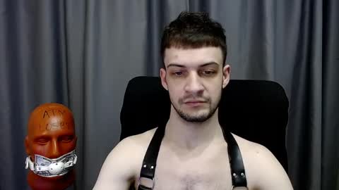 Sir Damien online show from April 22, 2026, 8:32 pm